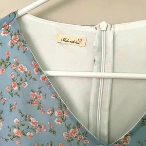 Made in Vietnam. Size Small (0), floral dress.